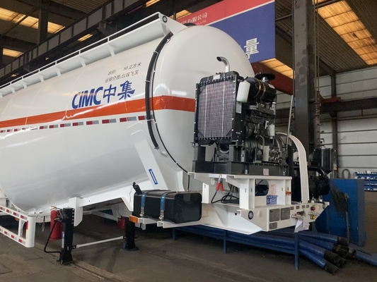 CIMC Three-axle 60-ton tank Car With diesel Engine Set Rigidity and Strength Cement trailer