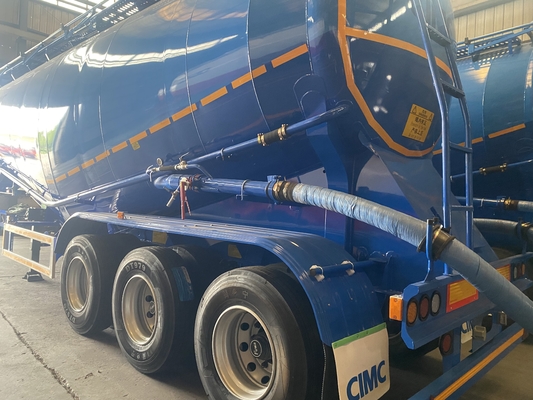 CIMC Powder Tanker Trucks 3-Axle Bulk Transport Semi Trailers Cement Transportation