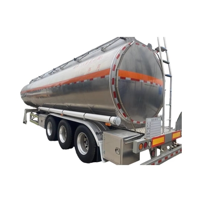CIMC Robust Fuel Tanker Semi Trailer: Designed for Safe and Efficient Transportation of Liquid Fuels and Hazardous Materials