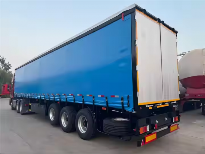Unladen 3 Axles Unladen Weight 8300kg Lever Type Suspension Laminated Plywood ...